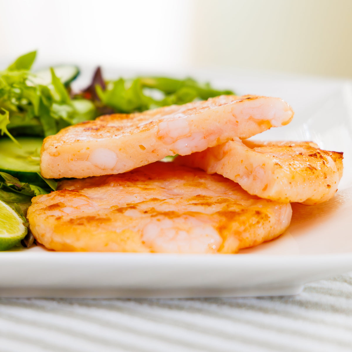 Sprwn Fish King Prawn Burgers | Sustainable, High-Protein Prawn Burgers – Tom the Fish